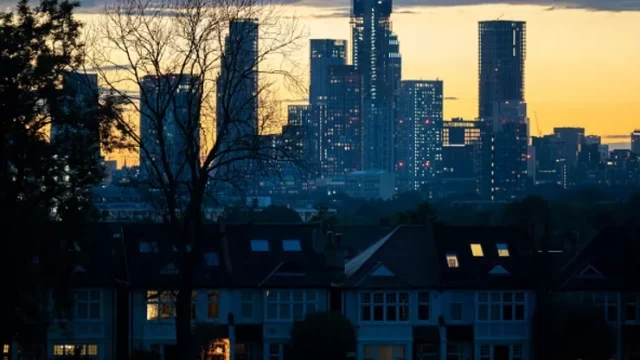 107125658-1664368085076-gettyimages-1241038518-city_skyline-01-24-05-2022-d6SdHOlsLW.webp