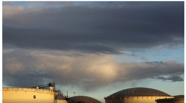 oil y-T8dOwiV7pL.PNG
